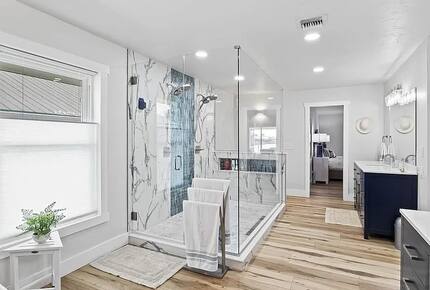 Spacious Canal-Front Escape with Pool & Outdoor Living - Cape Coral, Florida