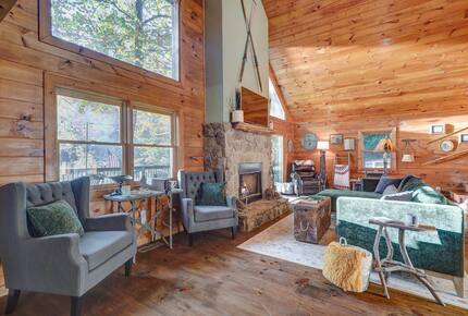 Creekside Serenity on Lake Blue Ridge - Morganton, Georgia