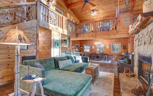 Creekside Serenity on Lake Blue Ridge - Morganton, Georgia