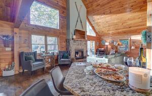 Creekside Serenity on Lake Blue Ridge - Morganton, Georgia