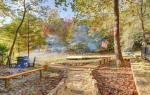 Creekside Serenity on Lake Blue Ridge - Morganton, Georgia