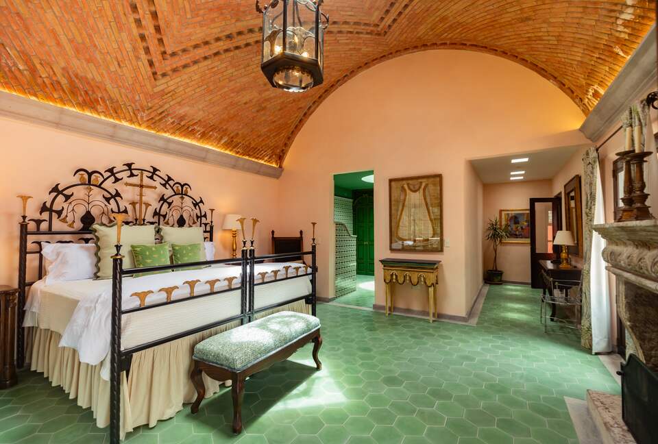 Timeless Elegance Near San Miguel de Allende - San Miguel de Allende, Mexico