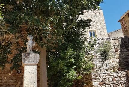 Charming Stone House with Pool - Pouzilhac, France