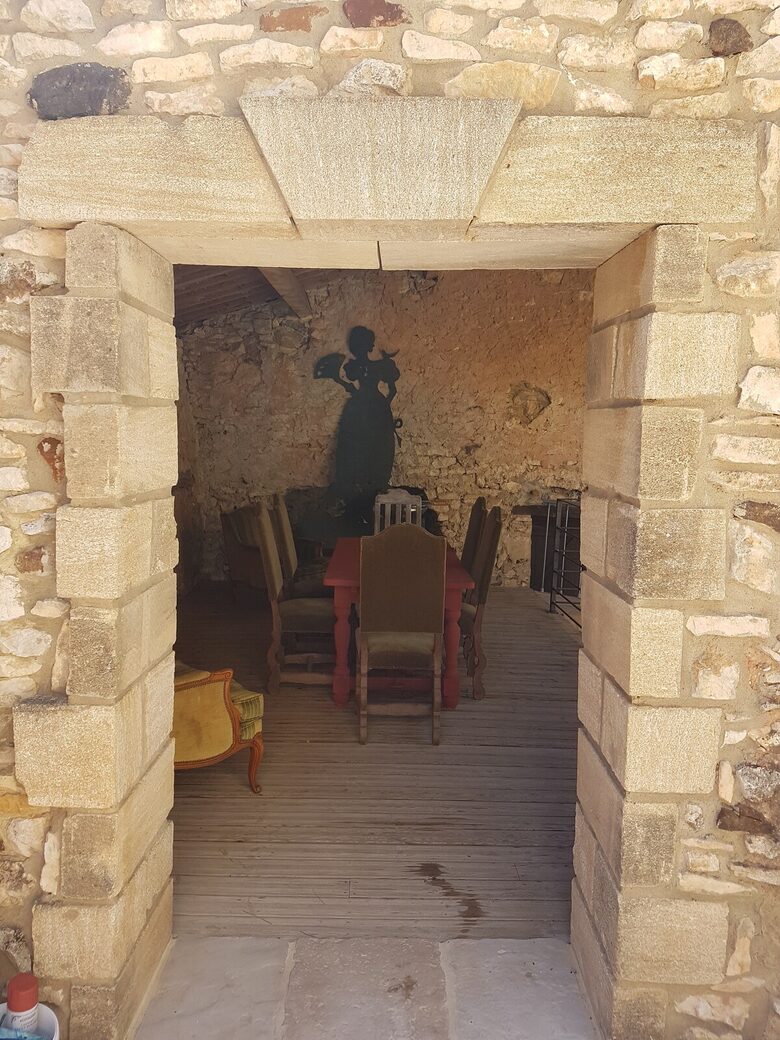 Charming Stone House with Pool - Pouzilhac, France