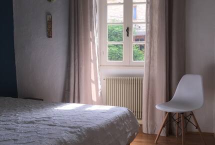 Charming Stone House with Pool - Pouzilhac, France