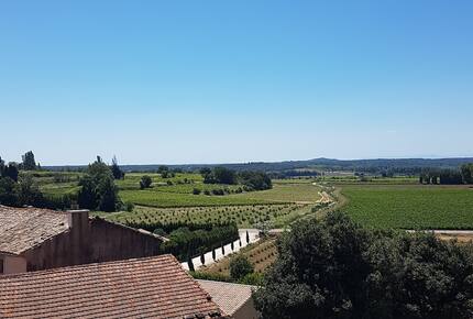 Charming Stone House with Pool - Pouzilhac, France