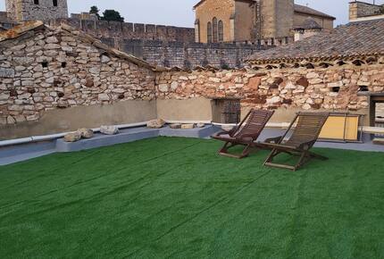 Charming Stone House with Pool - Pouzilhac, France