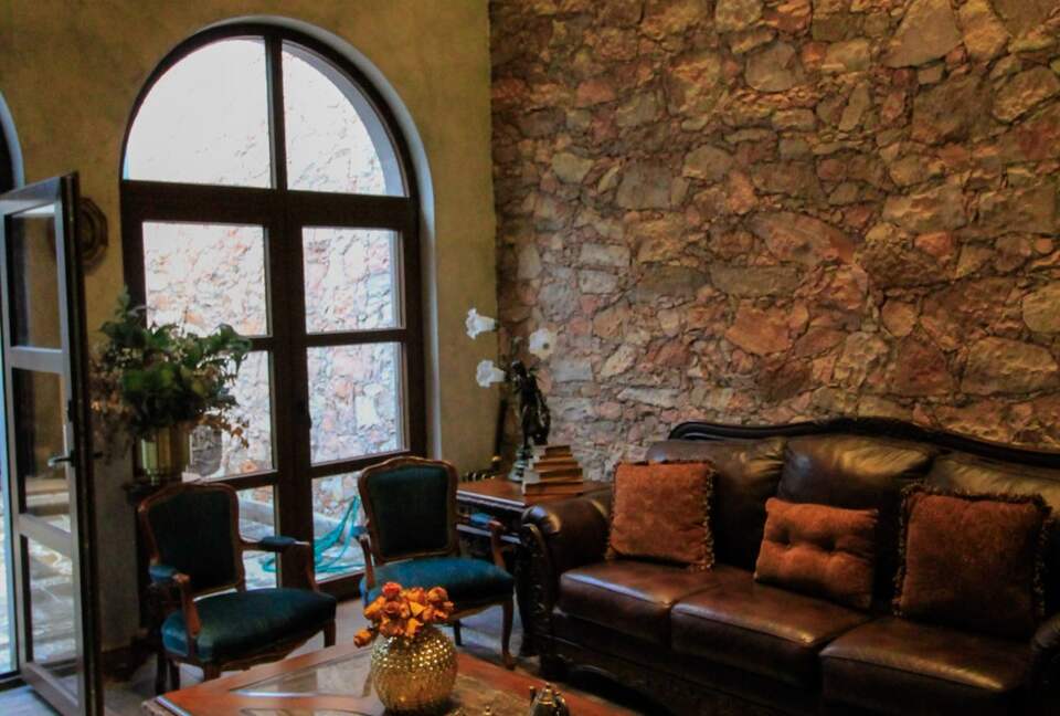 Villa Queretaro - Santiago de Querétaro, Mexico