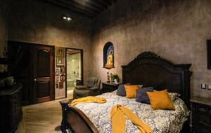 Villa Queretaro - Santiago de Querétaro, Mexico