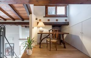 Two-Level Residence in Historic Florence - Florence, Italy