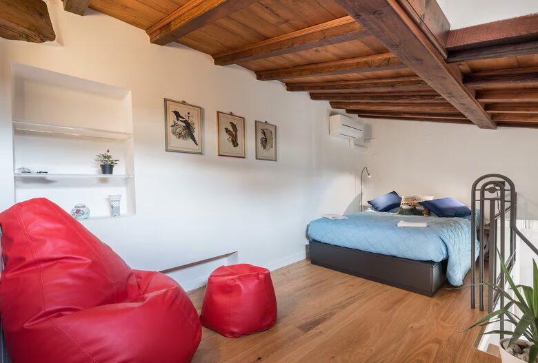 Two-Level Residence in Historic Florence - Florence, Italy