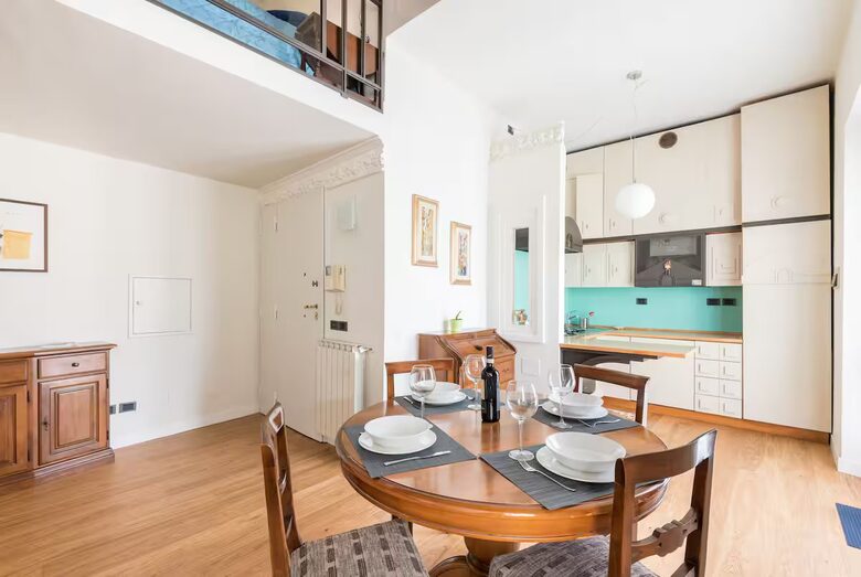 Two-Level Residence in Historic Florence - Florence, Italy