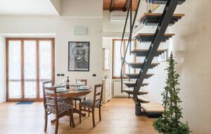 Two-Level Residence in Historic Florence - Florence, Italy