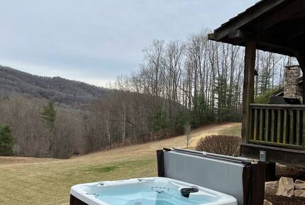 Rustic Elegance in the Blue Ridge | Main Lodge & Restored Log Cabin - Newland, North Carolina