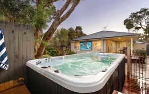 Modern Botanical Oasis Minutes from the Mornington Peninsula Beaches - Rye, Australia