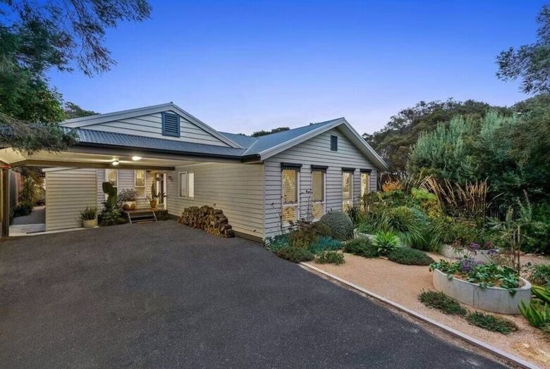 Modern Botanical Oasis Minutes from the Mornington Peninsula Beaches - Rye, Australia