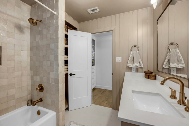 Modern Marble Falls Retreat with Outdoor Oasis - Marble Falls, Texas