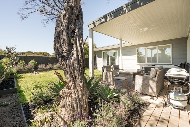 Stylish Peninsula Getaway Near the Shore - Rosebud, Australia