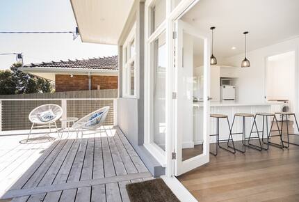 Stylish Peninsula Getaway Near the Shore - Rosebud, Australia