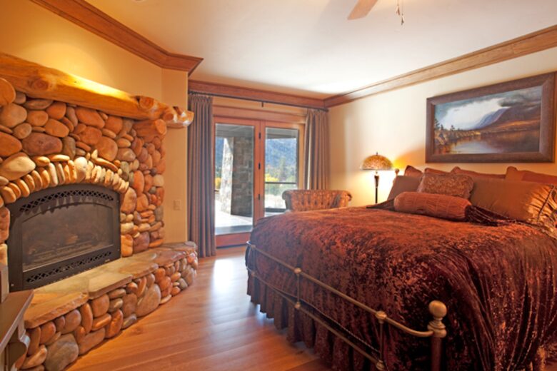 An Architectural Wonder in the Sierra Nevada - June Lake, California