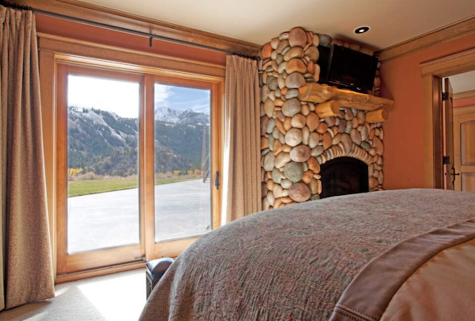 An Architectural Wonder in the Sierra Nevada - June Lake, California