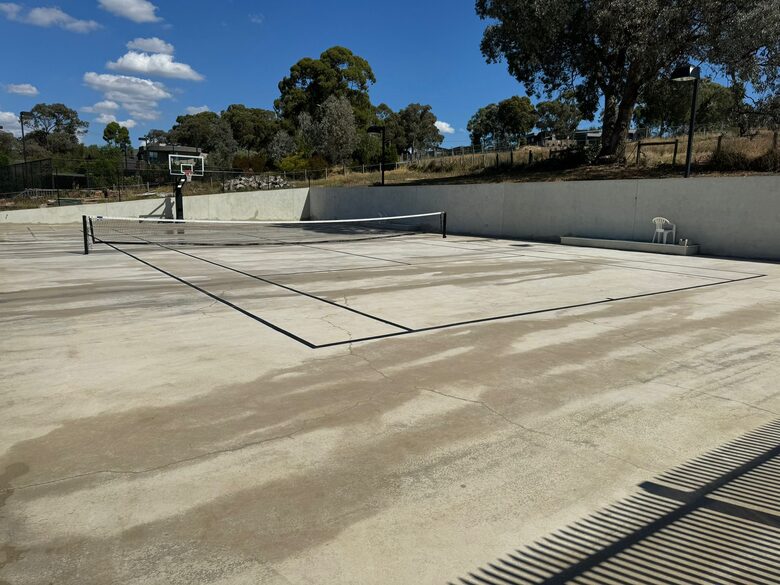 Architectural Retreat Near the City - Melbourne, Australia