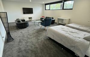 Architectural Retreat Near the City - Melbourne, Australia