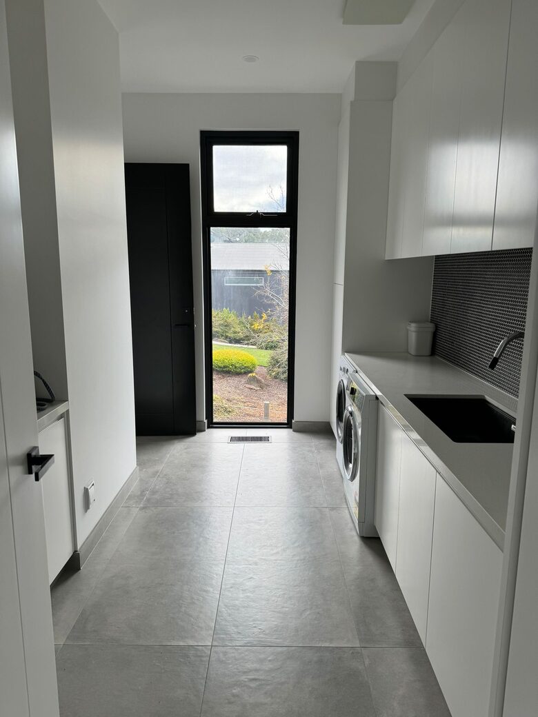 Architectural Retreat Near the City - Melbourne, Australia