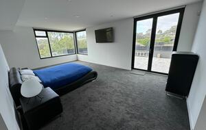 Architectural Retreat Near the City - Melbourne, Australia