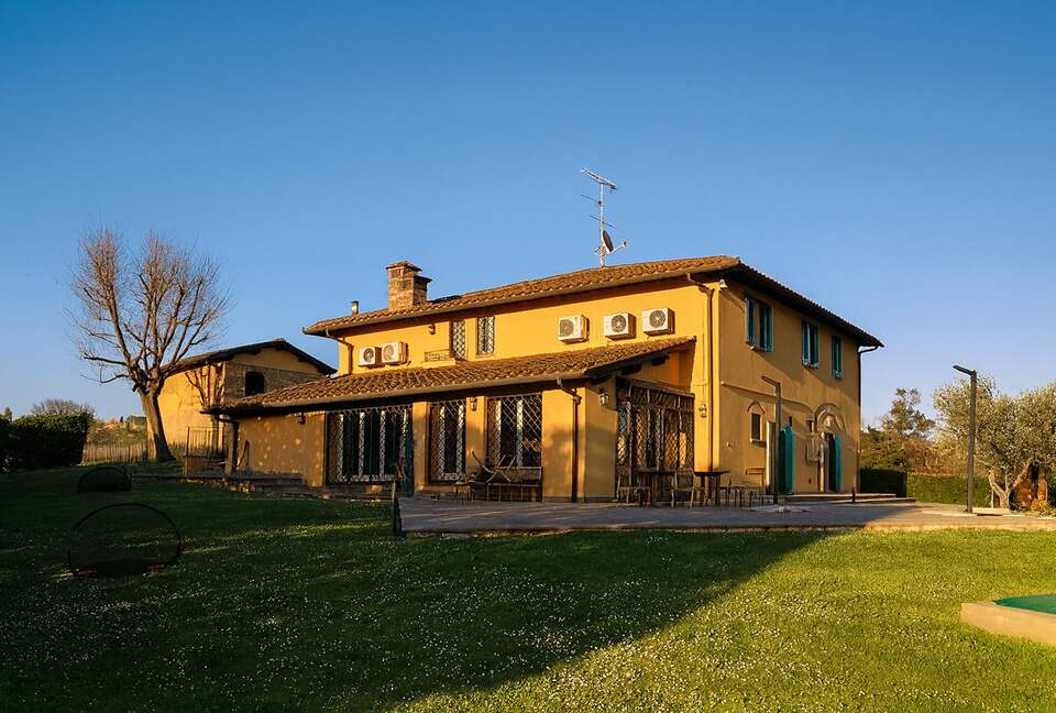 Tasteful Country Escape in the Heart of Tuscany - Ginestra, Italy