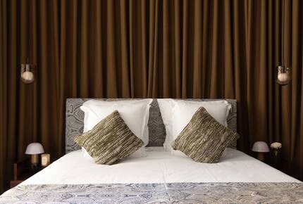 Elegance in the Heart of the 7ème - Paris, France