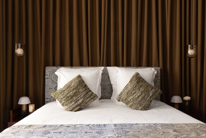 Elegance in the Heart of the 7ème - Paris, France