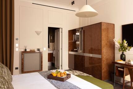 Elegance in the Heart of the 7ème - Paris, France