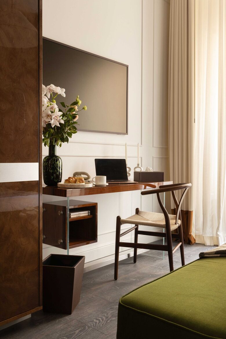 Elegance in the Heart of the 7ème - Paris, France