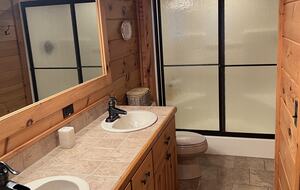 Sophisticated Mountain-View Haven on Lake Blue Ridge - Morganton, Georgia