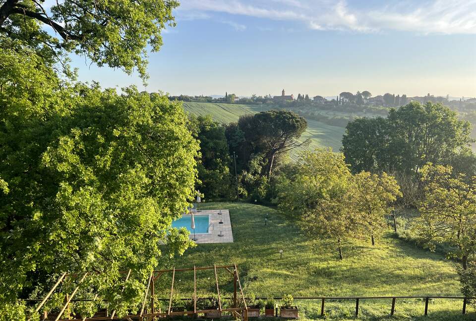 Villa San Lorenzo Umbrian Estate - Castiglione Del Lago, Italy