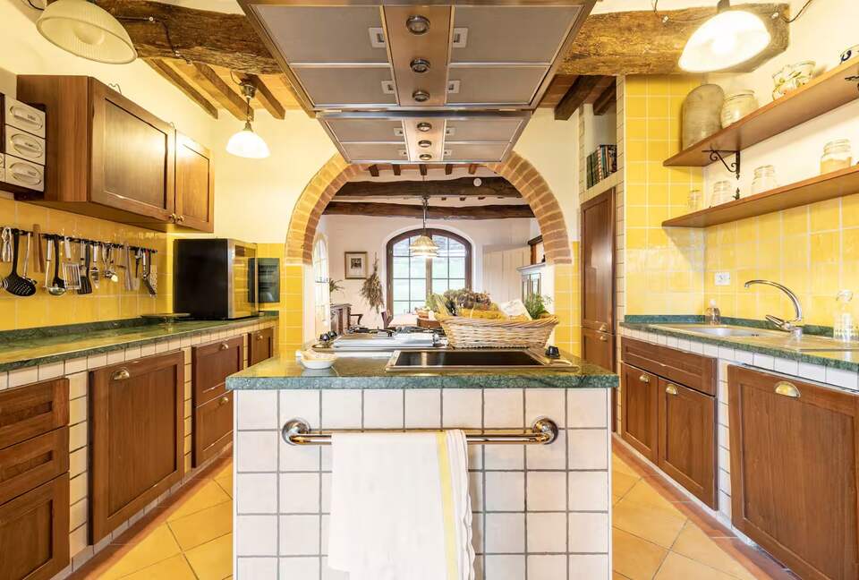 Villa San Lorenzo Umbrian Estate - Castiglione Del Lago, Italy