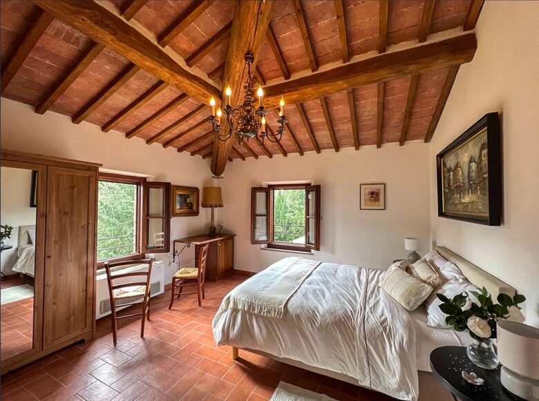 Villa San Lorenzo Umbrian Estate - Castiglione Del Lago, Italy