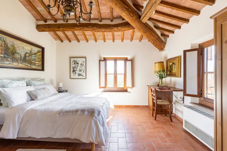 Villa San Lorenzo Umbrian Estate - Castiglione Del Lago, Italy