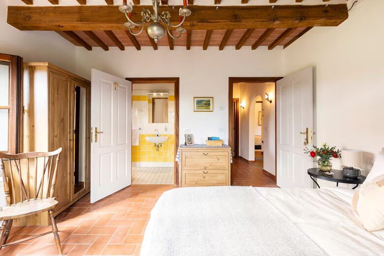 Villa San Lorenzo Umbrian Estate - Castiglione Del Lago, Italy