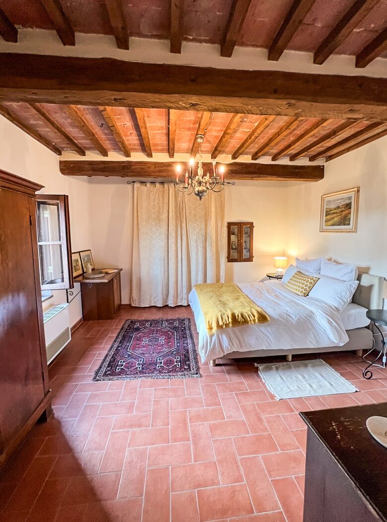 Villa San Lorenzo Umbrian Estate - Castiglione Del Lago, Italy