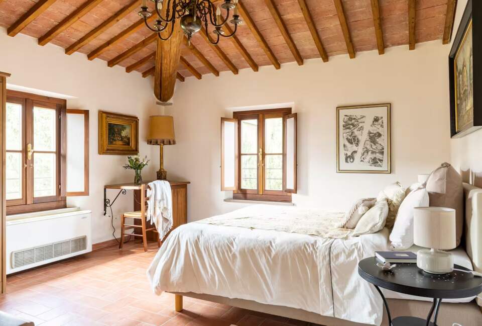 Villa San Lorenzo Umbrian Estate - Castiglione Del Lago, Italy