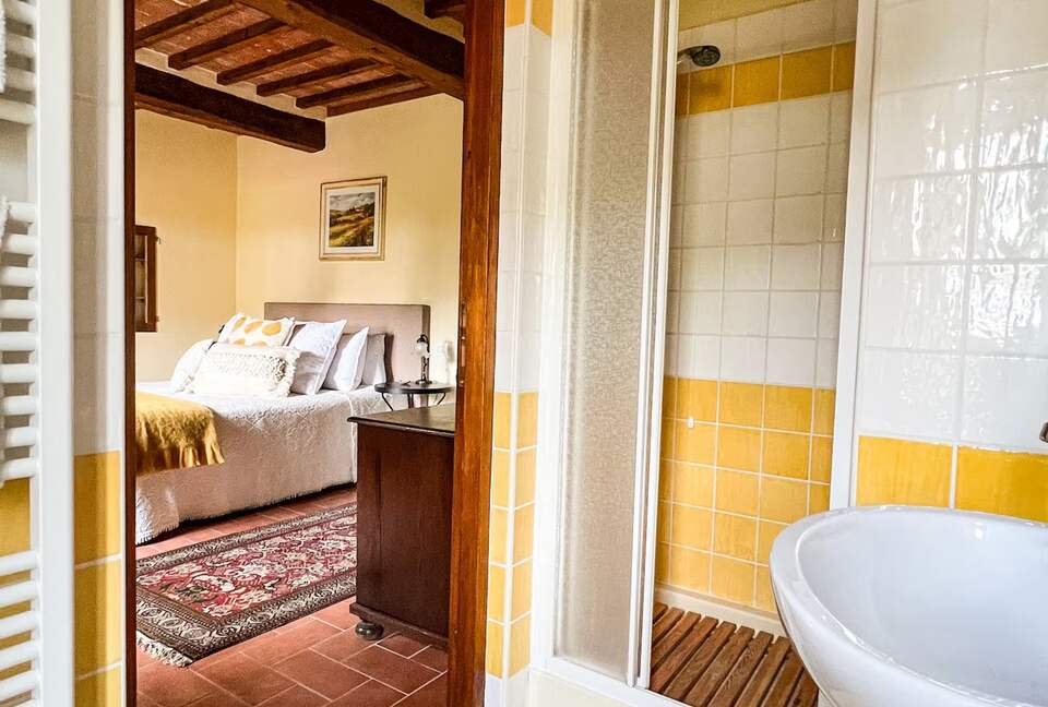 Villa San Lorenzo Umbrian Estate - Castiglione Del Lago, Italy