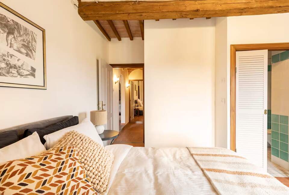 Villa San Lorenzo Umbrian Estate - Castiglione Del Lago, Italy