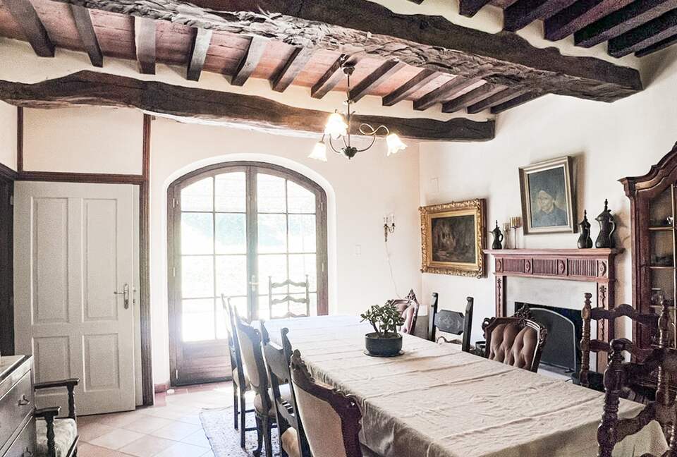 Villa San Lorenzo Umbrian Estate - Castiglione Del Lago, Italy