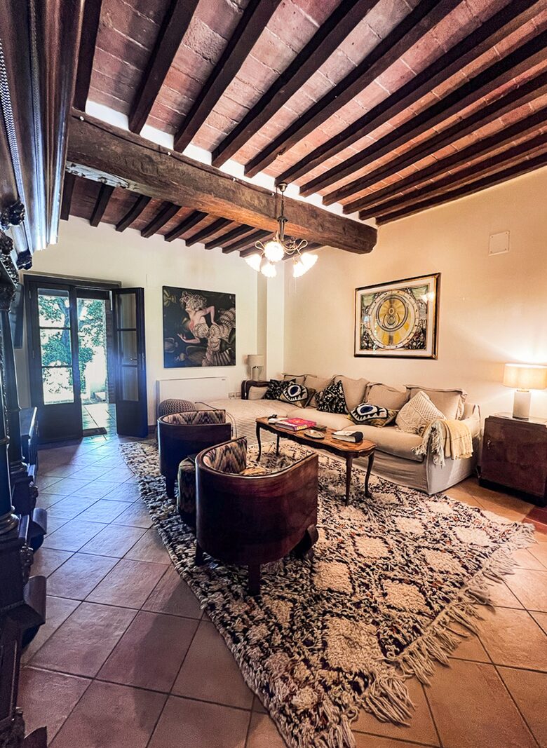 Villa San Lorenzo Umbrian Estate - Castiglione Del Lago, Italy