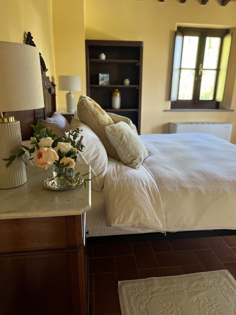 Villa San Lorenzo Umbrian Estate - Castiglione Del Lago, Italy