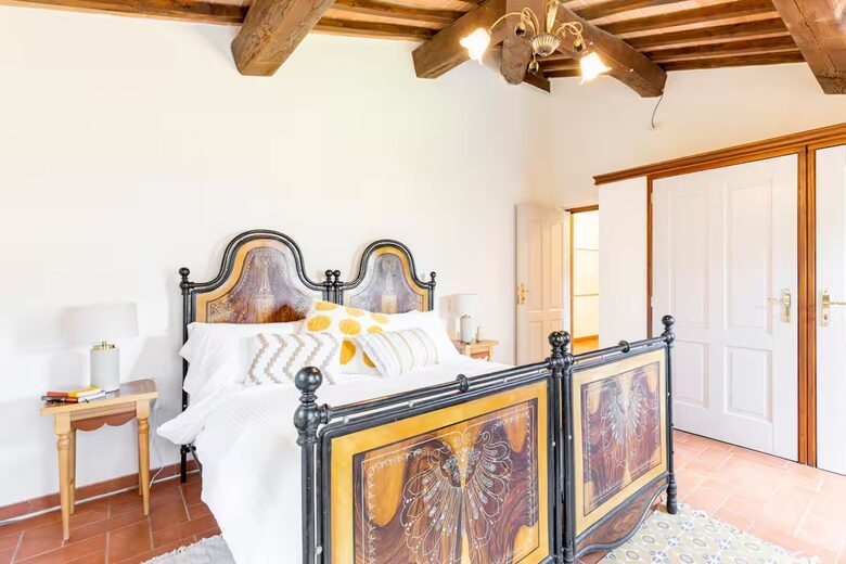 Villa San Lorenzo Umbrian Estate - Castiglione Del Lago, Italy