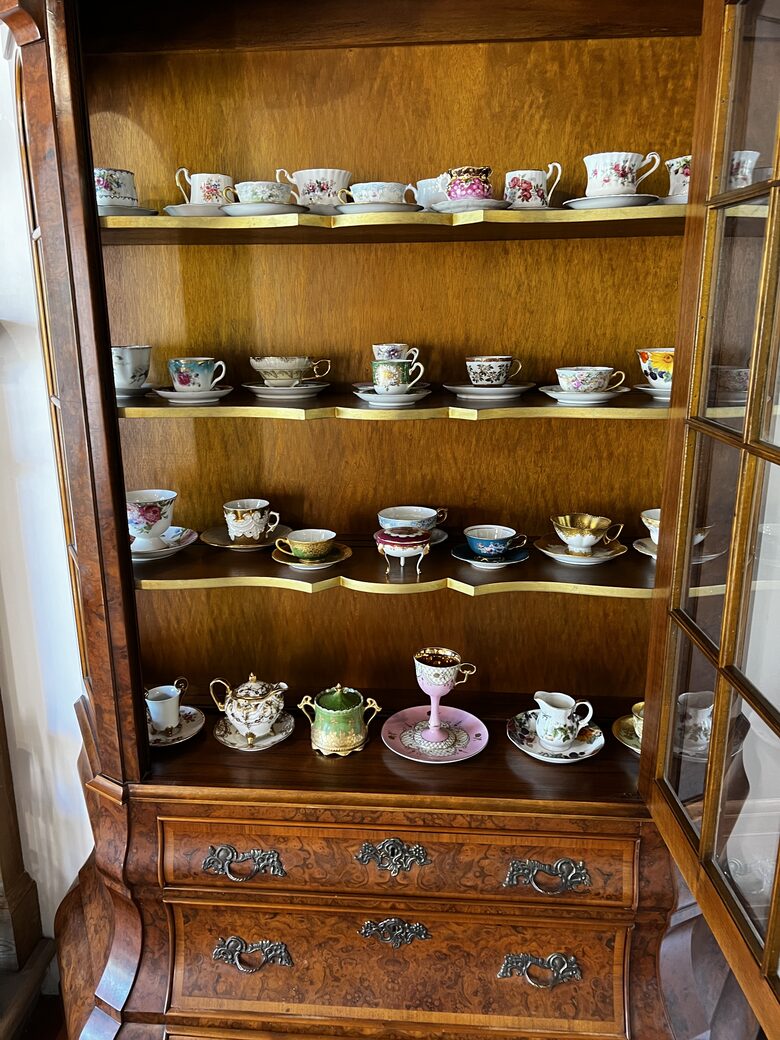 Villa San Lorenzo Umbrian Estate - Castiglione Del Lago, Italy