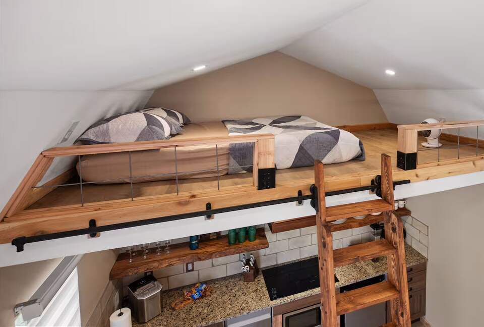 Secluded Hill Country Cabin with Sauna & Pool - Wimberley, Texas